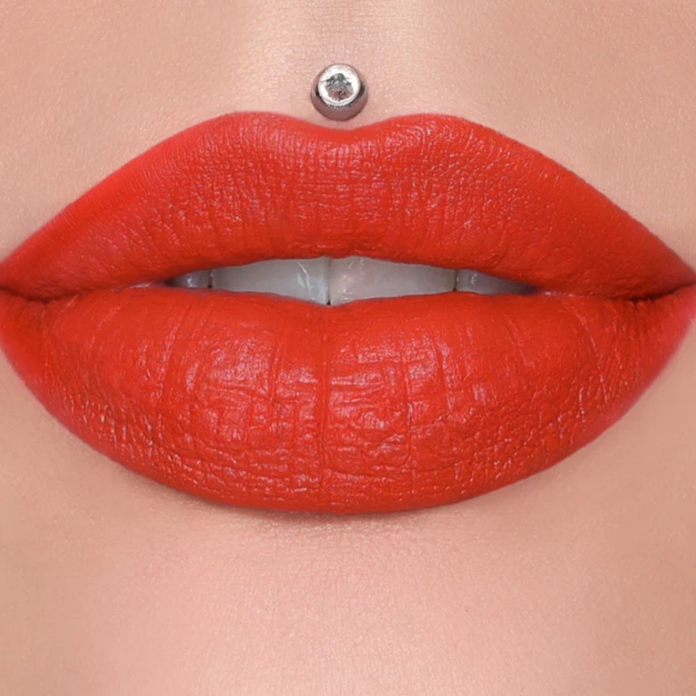 Jeffree Star Fire Starter Velvet Trap Lipstick